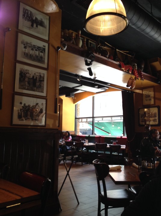Giordano's famous stuffed pizza, Chicago